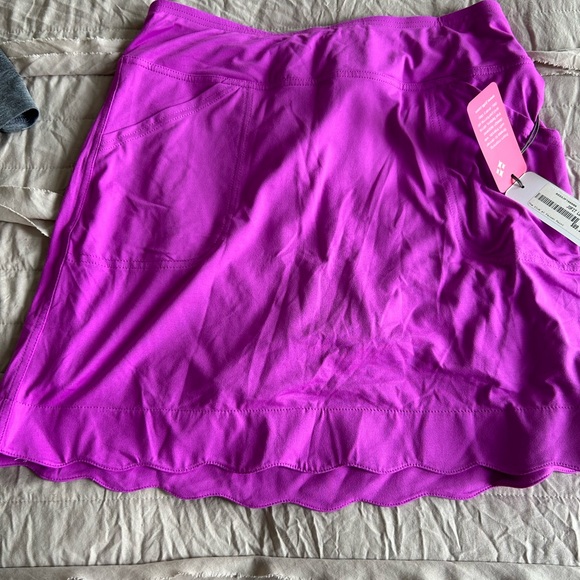 JOFit womens golf skort and polo - Picture 2 of 5